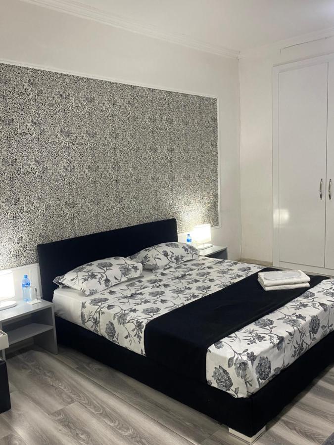 Guest House In Avlabari 第比利斯 外观 照片